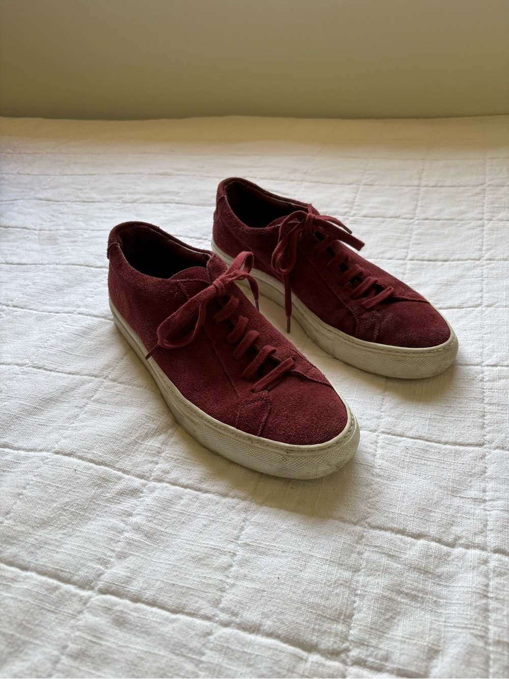 Woman by Common Projects Original Achilles Burgundy Suede Low-Top Sneakers 37